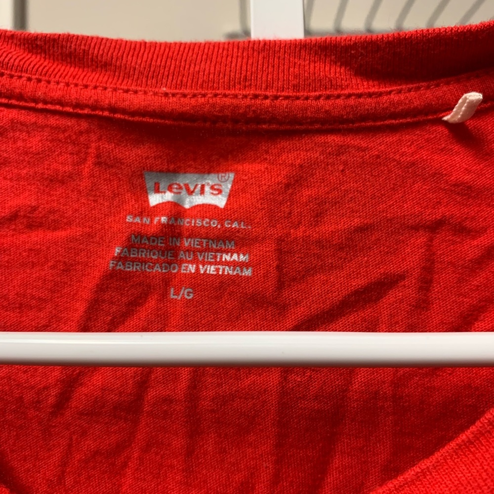 tee - Picture 2 of 2